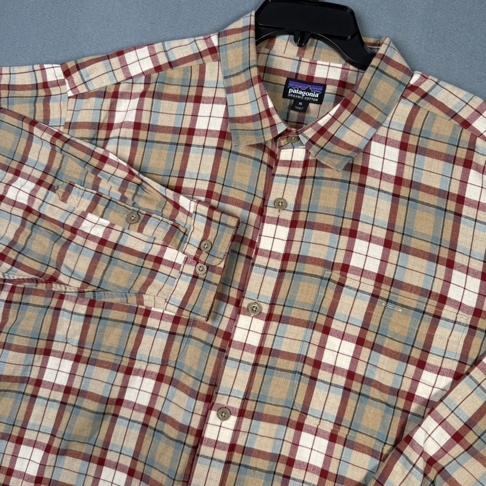 Patagonia Shirt Mens XL Red Tan Plaid Organic Cotton Long Sleeve Button Up